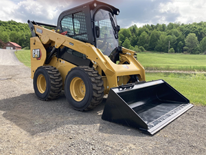 Cargadora Compacta y Retroexcavadora CAT 262D3 Usada con Bomba Hidráulica (Huade) - Componentes Principales, Carga Nominal de 15.4 Toneladas, en Venta - Product Image 2