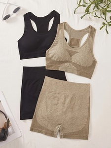 Conjunto Deportivo de Yoga para Mujer, Talla Grande, Sin Costuras, Sujetador Deportivo Halter, Color Sólido, Alta Sujeción, Cintura Alta - Product Image 1