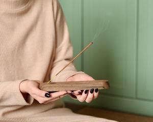 Wholesale Supply Artisan <b>Carved</b> <b>Wooden</b> Incense Burner for Meditation Mindfulness Prayer and Home Scenting Available for <b>Sale</b> - Product Image 4