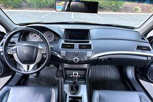 รถมือสอง ปี 2010 ฮอนด้า แอคคอร์ด อีเอ็กซ์-แอล วี6 คูเป้ พวงมาลัยซ้าย/ขวา - Product Image 3