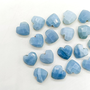Piedra preciosa en forma de corazón tallada a mano de ópalo azul para la fabricación de joyas, piedra preciosa suelta de 8mm, cuentas de Briolette talladas en ópalo de grado AAA - Product Image 3