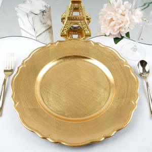 Plaques de chargeur assiettes réutilisables vente en gros or plastique Antique nouveau motif européen rétro pour assiette de mariage plat rond vente en gros - Product Image 4