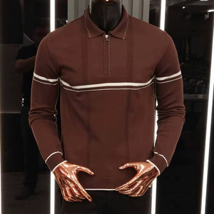 เสื้อสเวตเตอร์ลำลองผู้ชายสำหรับฤดูหนาว ผ้าฝ้าย 100% พิมพ์ลายดิจิทัล ลายโลโก้แบบจาการ์ด ลายทาง ตัวอักษร ระบายอากาศได้ดี แขนยาว อุ่นสบาย - Product Image 1