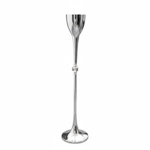 Bougeoirs en laiton massif vintage et antique, faits à la main, décoratifs, pour la décoration de table, décoration de la maison, bougeoirs pour les mariages et Noël - Product Image 3