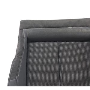 Housse de siège avant gauche AUDI A3 Sportback (8YA) DSUD Diesel 2000 (19>) - Product Image 2