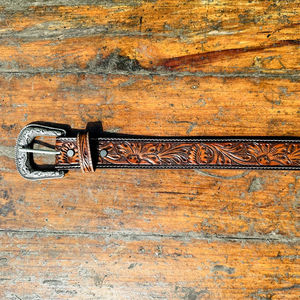 Cinturón Occidental de Cuero Genuino de Primera Calidad R M INTERNATION de 40 mm de Ancho, Tallado a Mano, Hebilla de Aleación Duradera, Patrón Clásico de Paisley - Product Image 4