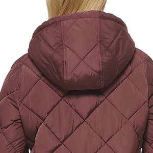 Abrigo Largo Acolchado de Invierno para Mujer, Servicio OEM, Color Sólido, con Capucha, Transpirable y de Secado Rápido, Teñido Liso - Product Image 4