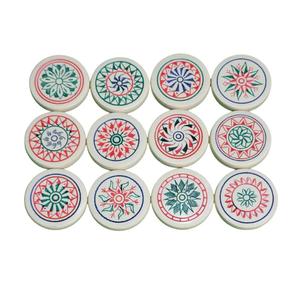 Striker de Carrom de fabricación india con acabado de herencia Striker de Carrom tradicional de Venta caliente para exportaciones disponible en cantidad a granel - Product Image 4