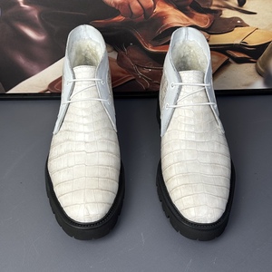 <span class=keywords><strong>Stivali</strong></span> di Lusso da <span class=keywords><strong>Uomo</strong></span> in Pelle di Coccodrillo 100% Himalayana, Stivaletti Artigianali con Suola Spessa Bianca - Product Image 1