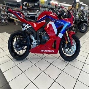 พร้อมจัดส่งทั่วโลก รถมอเตอร์ไซค์ Honda CBR600RR ABS ปี 2025 ใหม่ พร้อมใบรับประกัน - Product Image 3