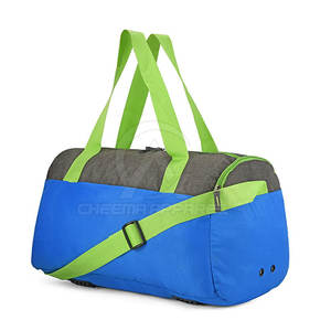 Bolsa de lona premium adecuada para viajes, gimnasio, fitness, deportes y escapadas de fin de semana con interior espacioso y estructura equilibrada - Product Image 2