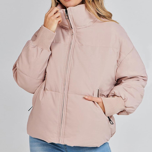Vestes respirantes pour femmes couleur unie vêtements d'hiver Logo personnalisé imprimé femmes veste bouffante - Product Image 1