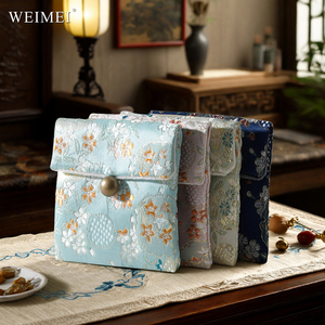 WEIMEI Sac à bijoux vintage brodé en tissu, or ou argent, vente en gros d'usine pour ranger colliers de perles, bracelets et joncs - Product Image 4