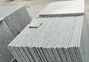 Dalles <span class=keywords><strong>de</strong></span> pavage en granit naturel poli PerfectStone pour projets d'aménagement <span class=keywords><strong>de</strong></span> sols publics d'aéroports, <span class=keywords><strong>de</strong></span> gares ferroviaires et d'infrastructure - Product Image 3