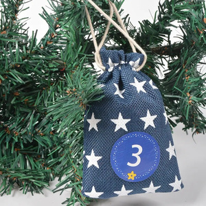 Offre Spéciale lin compte à rebours <span class=keywords><strong>de</strong></span> noël sac cadeau 24 pièces bricolage suspendus sachets <span class=keywords><strong>de</strong></span> rangement <span class=keywords><strong>de</strong></span> bonbons <span class=keywords><strong>calendrier</strong></span> <span class=keywords><strong>de</strong></span> l'avent sacs - Product Image 5