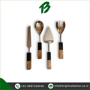 Juego de cubiertos Cuchara para servir con mango de madera de calidad superlativa y juego para servir pasteles disponible para compradores a granel - Product Image 2