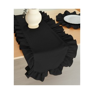 Elegante Camino de Mesa para Boda Estilo Shabby Chic, 40x150cm, Tela Negra con Volantes, Técnica Decorativa Tejida - Product Image 4