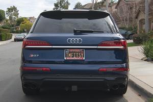 สภาพดีเยี่ยม รถมือสอง ปี 2020 ออดี้ SQ7 Prestige เครื่องยนต์ V8 ทวินเทอร์โบ 500 แรงม้า - Product Image 2