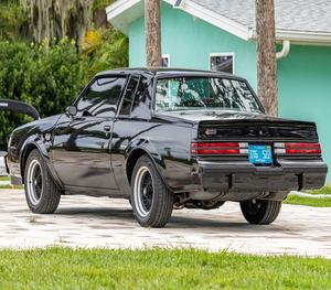 Buick-Regal Grand National 1987, catégorie de produits Outils, VOITURES D'OCCASION EN BON ÉTAT, garantie de 3 ans, origine américaine, support OEM/ODM personnalisé - Product Image 2