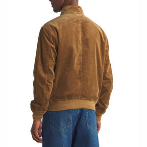 แจ็คเก็ตบอมเบอร์ลำลองผู้ชายสไตล์วินเทจ ผ้าเคลือบ ผลิตตามสั่งจากโรงงาน ทรงหลวม ปักลาย สำหรับฤดูหนาว ผ้าไหมต้านเชื้อแบคทีเรีย - Product Image 2