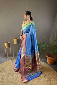Dernier créateur style traditionnel pur coton doux Paithani Silk Saree Comfort All-Day Wear pour les fêtes avec broderie jacquard - Product Image 3