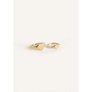 Bold Heart Signet <b>Ring</b> Trendy 18K Gold and Rose-Gold Plated Casual Style with Invisible Setting Inlay Perfect Gift - Product Image 5