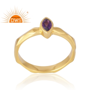 Anillo de piedras preciosas de amatista natural chapado en oro de 18 quilates de Plata de Ley 925 de última venta - Product Image 1