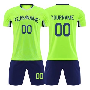 ชุดฟุตบอลแบบยูนิเซ็กซ์ ดีไซน์ใหม่ เสื้อฟุตบอลขายส่ง รับสกรีนโลโก้ทีมด้วยความร้อน ชุดยูนิฟอร์มปรับแต่งได้ 100% - Product Image 1