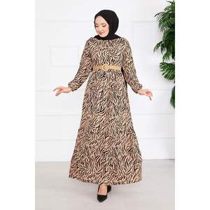 Mink Modest Dress with Stylish Crepe Hijab Broken <b>Glass</b> Pattern Belted Design - Product Image 5