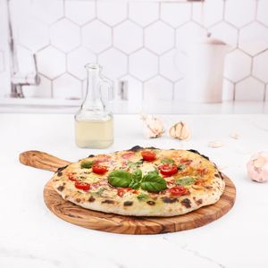 กระดานเสิร์ฟพิซซ่าไม้มะกอกตูนิเซียทำด้วยมืองานฝีมือทำจากไม้คุณภาพระดับพรีเมียมสำหรับการนำเสนออาหาร - Product Image 6