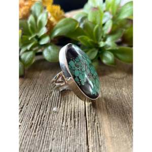 Bague statement en argent sterling et turquoise Kingman, faite à la main par des artisans Navajo, taille 7.75 - Product Image 3
