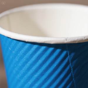 Vasos de papel resistentes de 16 oz, paquete de 50 ecológicos, azul - Product Image 3