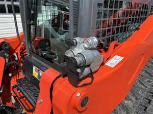 2024  SVL97-2 Track Skid Steer - Puissance inégalée rencontre un confort haut de gamme - Product Image 4