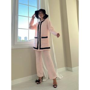 Ensemble veste et pantalon en tweed rayé rose et noir, design sans col, vente en gros - Product Image 4