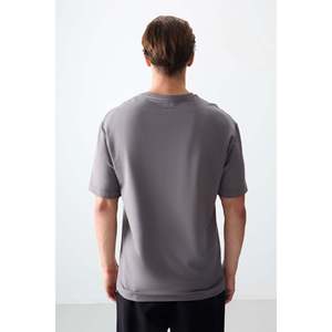T-shirt basique pour homme Air Jones, coupe ample, en coton mélangé épais et doux, gris foncé texturé, modèle 88378 - Product Image 6