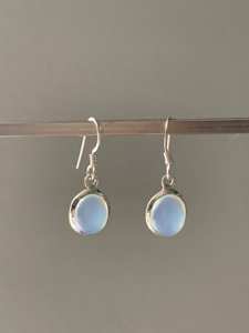 Boucles d'oreilles pendantes en argent sterling 925 léger et ovale avec quartz d'opalite de feu taillé à carreaux pour les fêtes de mariage - Product Image 4