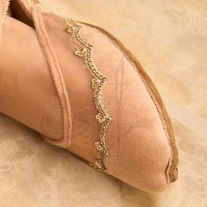 ขายส่งรองเท้าคุสซ่ากำมะหยี่สั่งทำพิเศษ MOQ ต่ำ พื้นรองเท้าหนังแท้ กันลื่น ลายพิมพ์สวยงาม คุณภาพสูง ใส่ได้ทุกฤดู - Product Image 5