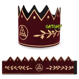 หมวกมงกุฎราชาราชาแห่งราชวงศ์หมวกกำมะหยี่สีแดงและสีทองเข็มขัดแบบปรับได้ MOQ ต่ำ - Product Image 5