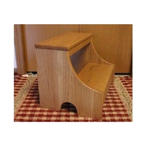 Tabouret d'appoint en bois artisanal avec structure en bois massif, idéal pour les comptoirs de cuisine, l'accès à la salle de bain, la chambre à coucher et l'usage quotidien - Product Image 5