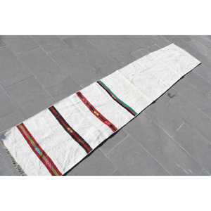 Alfombra Vintage de 1.7x8.8 pies, Alfombra Turca Blanca con Diseño de Patchwork - Product Image 3