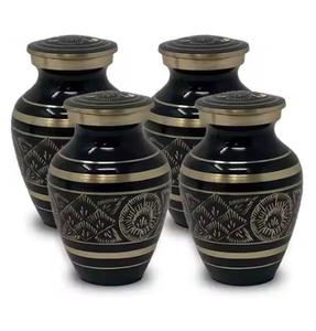 Small metal <b>keepsake</b> urns for <b>ashes</b>, <b>pet</b> urns, memorial mini urns for funeral and remembrance hot selling - Product Image 4