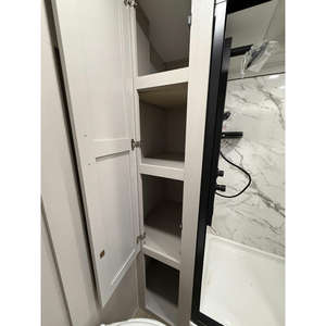 Étagère d'angle murale en bois 381CKRE au design moderne North Point 2026 - Product Image 1