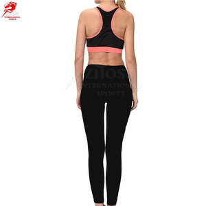 Conjunto de yoga ligero de alto rendimiento para entrenamiento de yoga en caliente, ropa deportiva de secado rápido, hecho en Pakistán. - Product Image 2