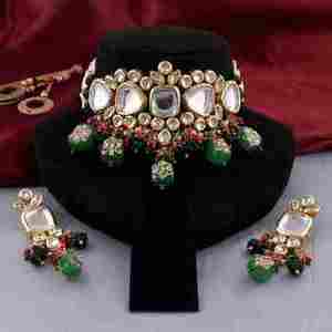 Gargantilla Kundan chapada en oro nupcial India conjunto de collar pesado parte trasera Meenakari - Product Image 3