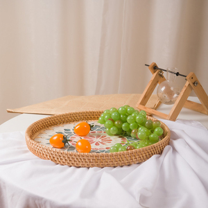 Vietnam-Paniers de rangement en osier décoratifs tissés à la main Table basse Stockage des boissons et des aliments Plateau de style floral Plateau de service en coquillage - Product Image 4