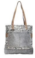 Sac fourre-tout élégant en cuir de vachette pleine fleur pour femme, style bohème, fait main, avec fermeture éclair, écologique, idéal pour l'été