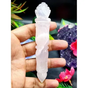 Sculpture en quartz rose d'un phurba traditionnel - Sculptures en pierres précieuses et cristaux - 5 pouces et 75 g (0,16 lb) - Product Image 2