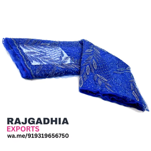 Tissu en dentelle d'organza perlé de luxe tendance pour robes de mode féminine, tissu élégant et doux orné - Product Image 4