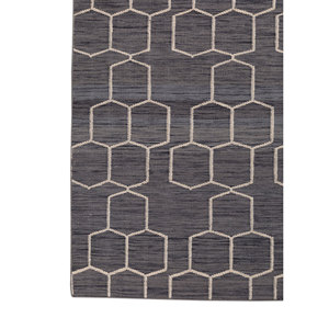 พรมขนสัตว์ทอแบบเรียบสีเทาและสีดำ รุ่น Indusbar Dwrm-117 ลายเรขาคณิตและลวดลายนามธรรม รูปทรงสี่เหลี่ยมผืนผ้าและลายทาง สำหรับใช้ปูพื้นบ้าน - Product Image 4