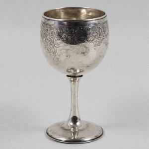 SacredPour Sacred Chalice Copa de vino de comunión de latón antiguo Copa vintage hecha a mano para iglesia y ceremonias espirituales - Product Image 2